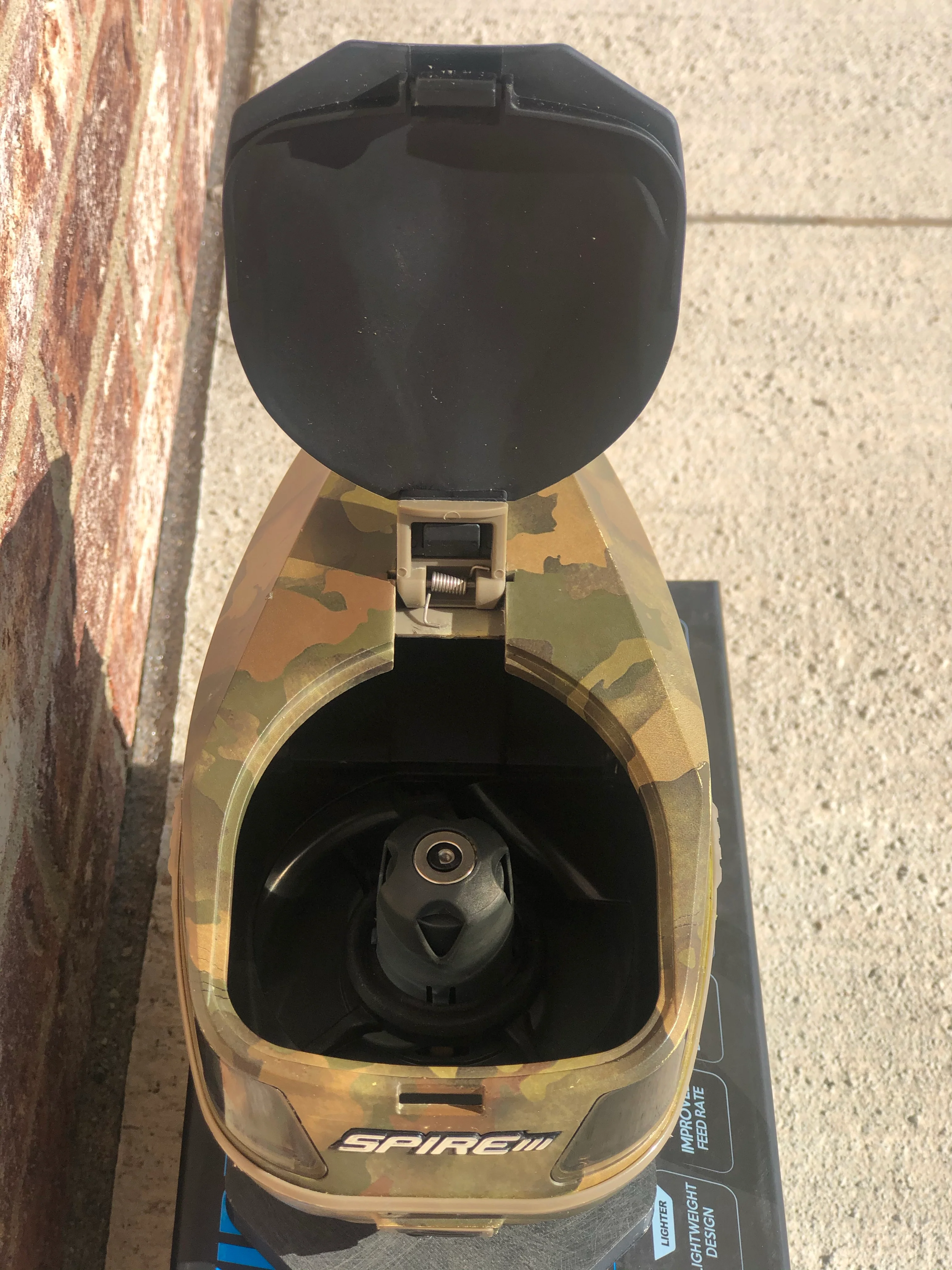 Used Virtue Spire 3 Paintball Loader - Camo - Image 6