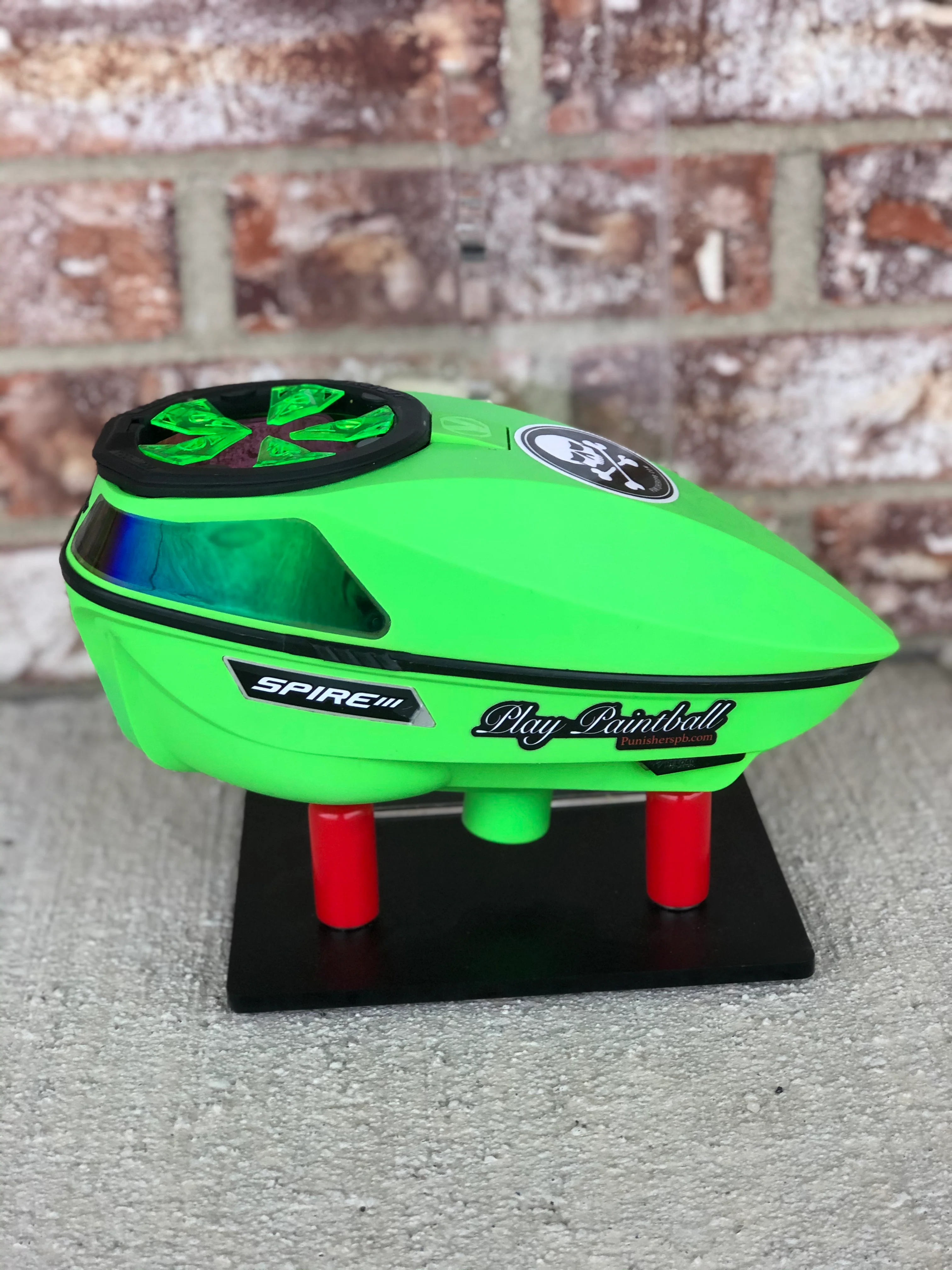 Used Virtue Spire 3 Paintball Loader - Lime w/ Lime Speedfeed - Image 2