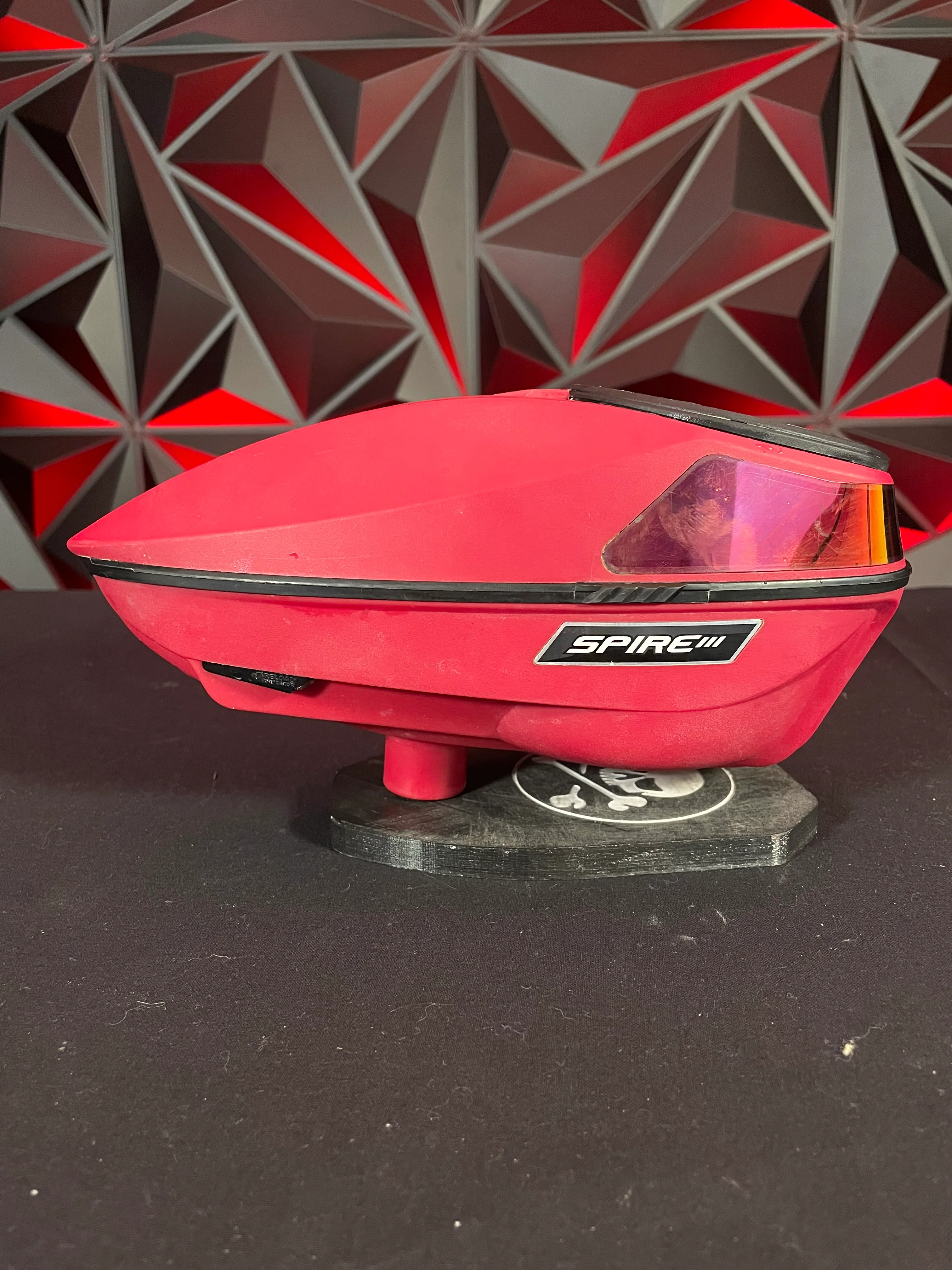 Used Virtue Spire 3 Paintball Loader - Red w/ Speedfeed and Rain Lid - Image 2