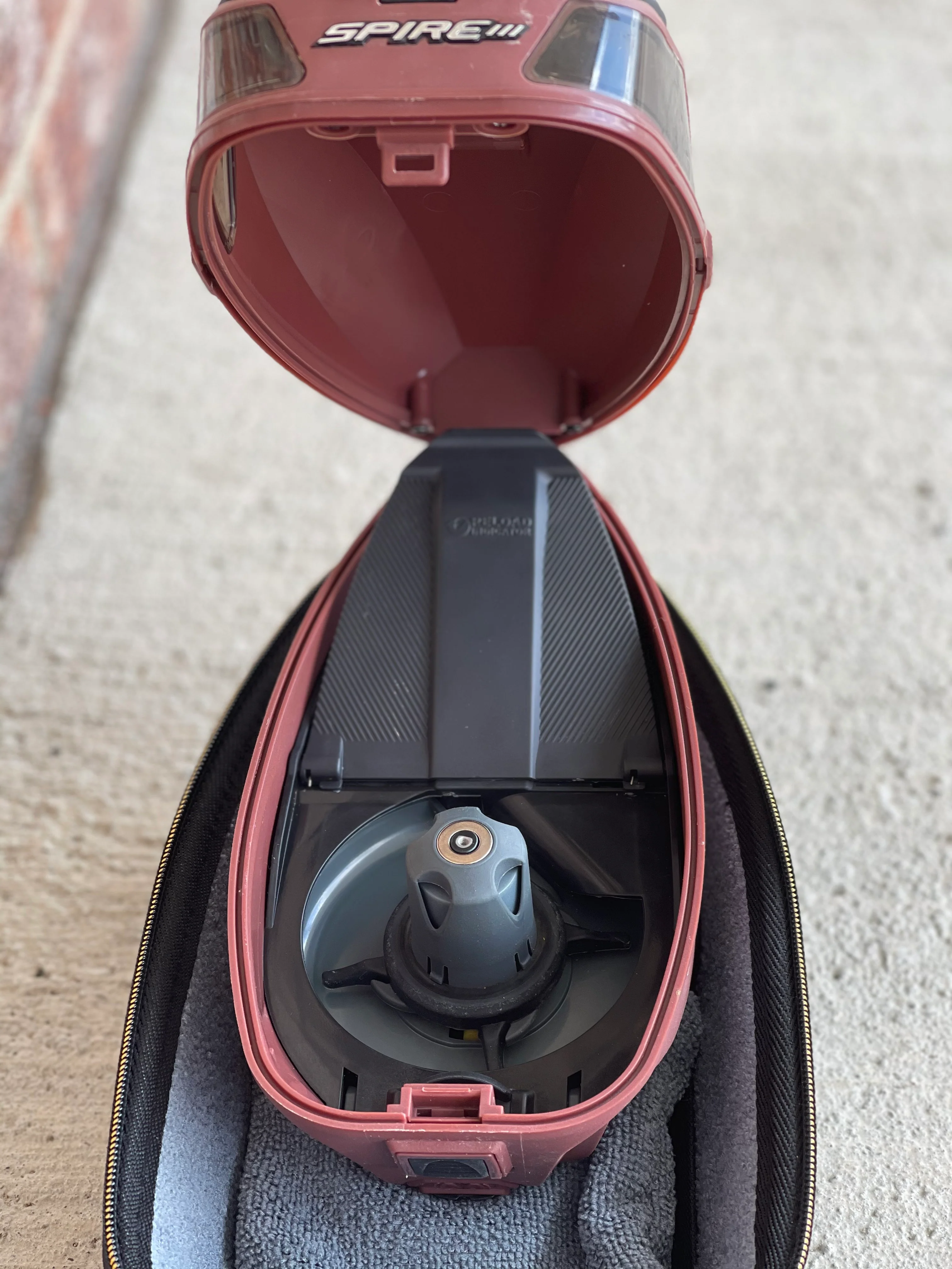 Used Virtue Spire 3 Paintball Loader - Slate Red w/ HK Army Loader Case - Image 6