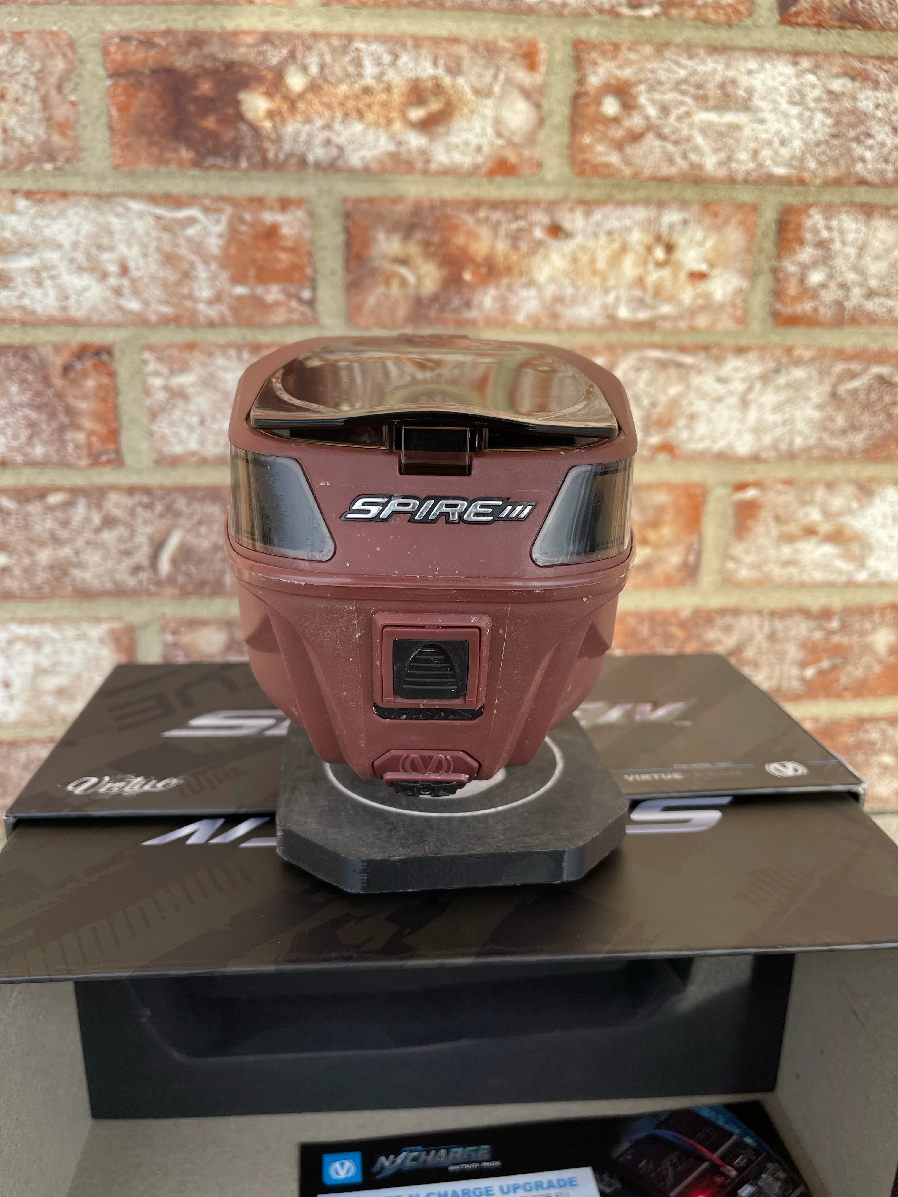 Used Virtue Spire 3 Paintball Loader - Brick Red - Image 3