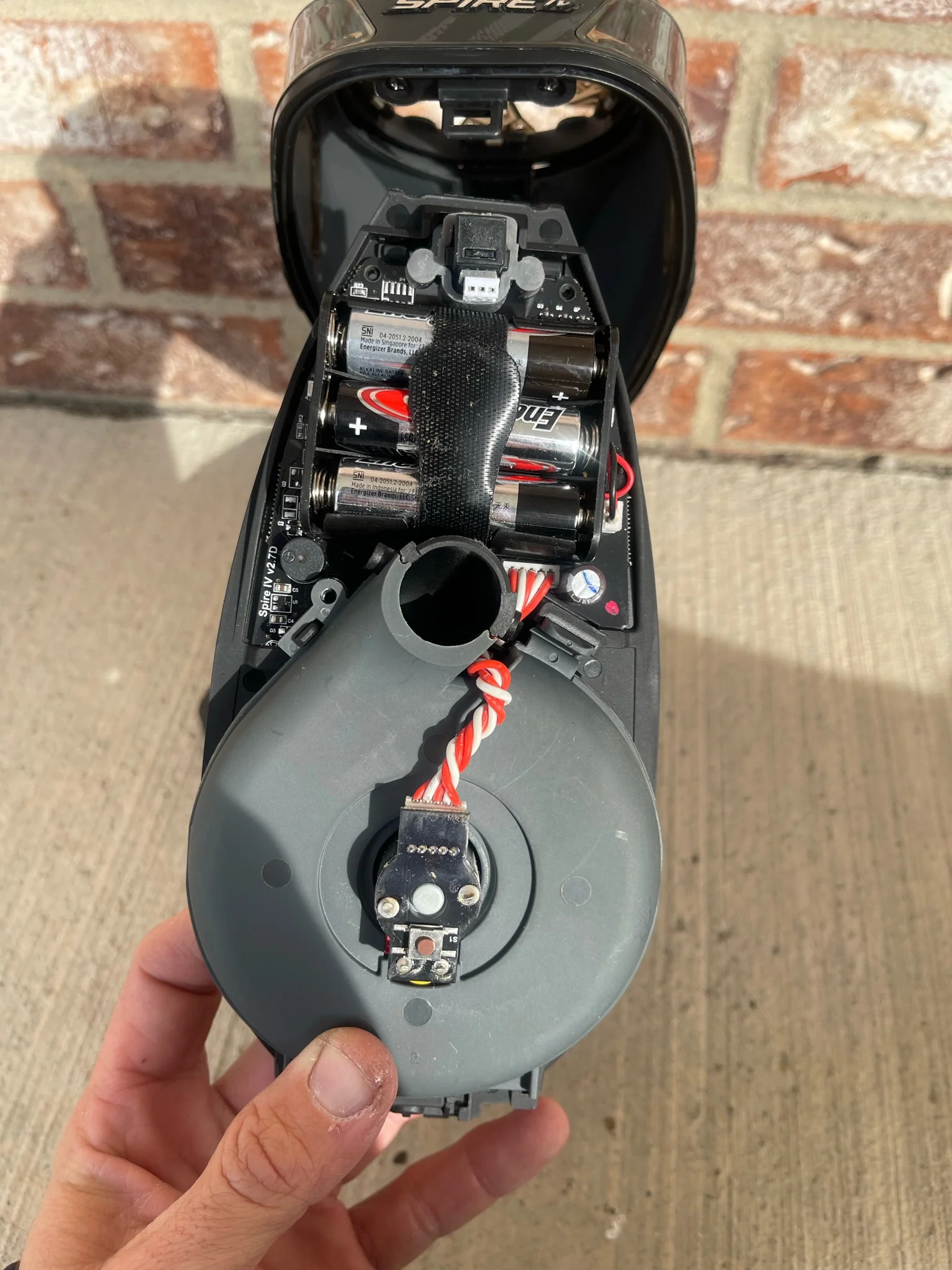 Used Virtue Spire 4 Paintball Loader - Graphic Black w/ Virtue Crown Speed Feed - Image 7