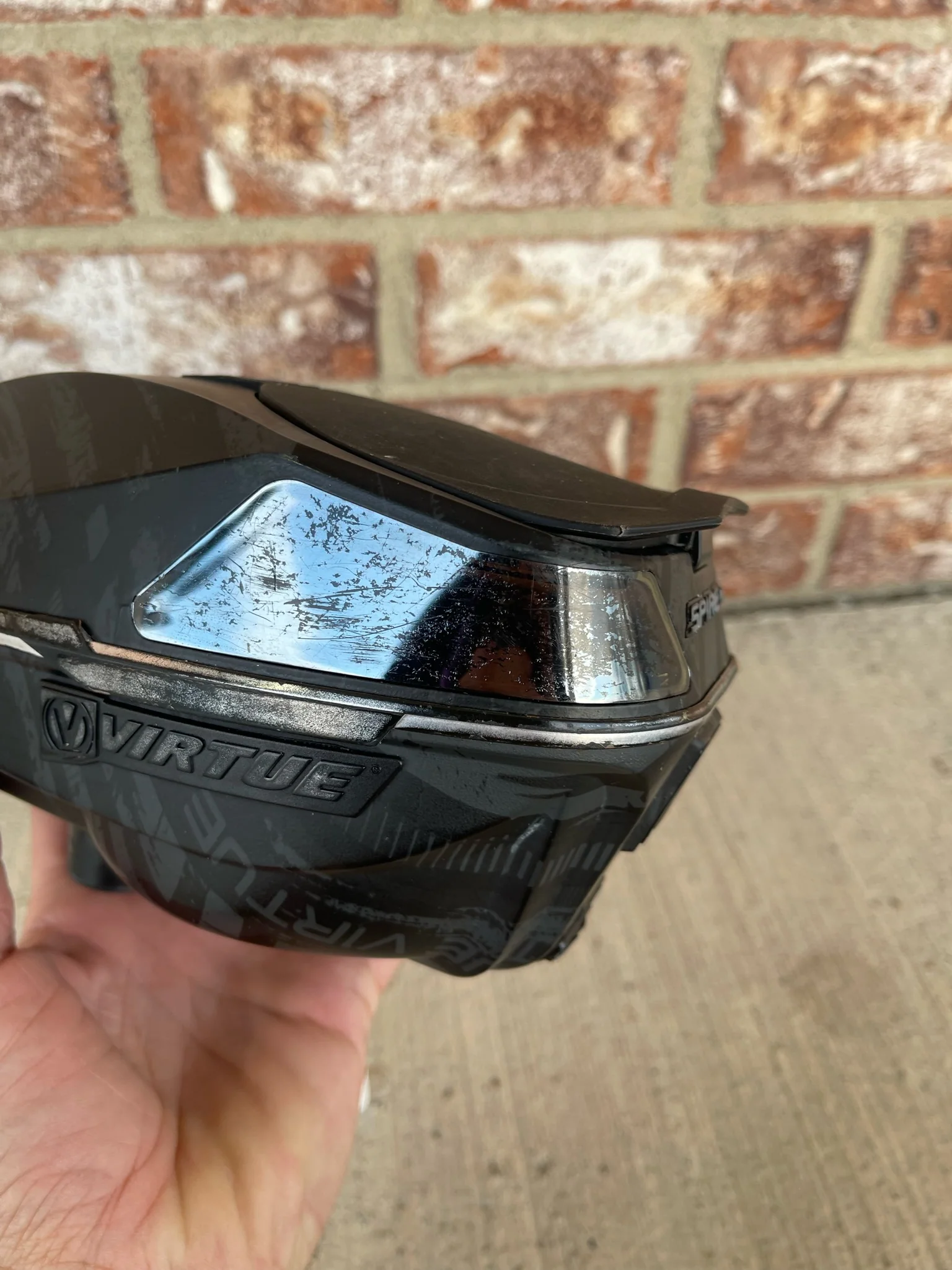 Used Virtue Spire 4 Paintball Loader - Graphic Chrome - Image 9