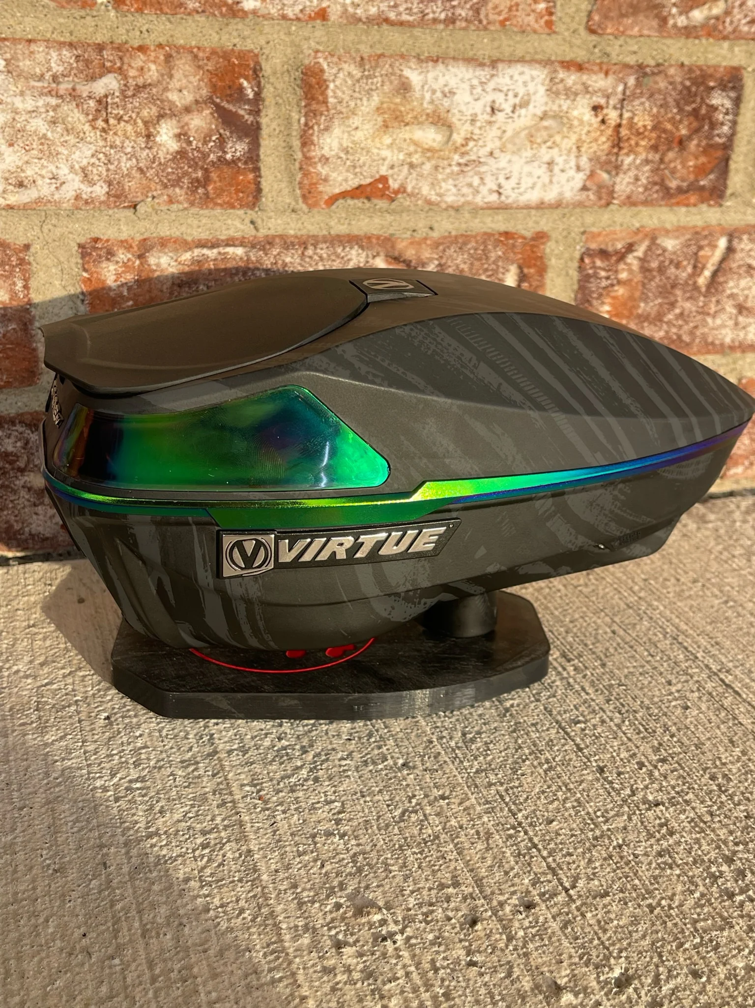 Used Virtue Spire 4 Paintball Loader - Graphic Emerald - Image 5