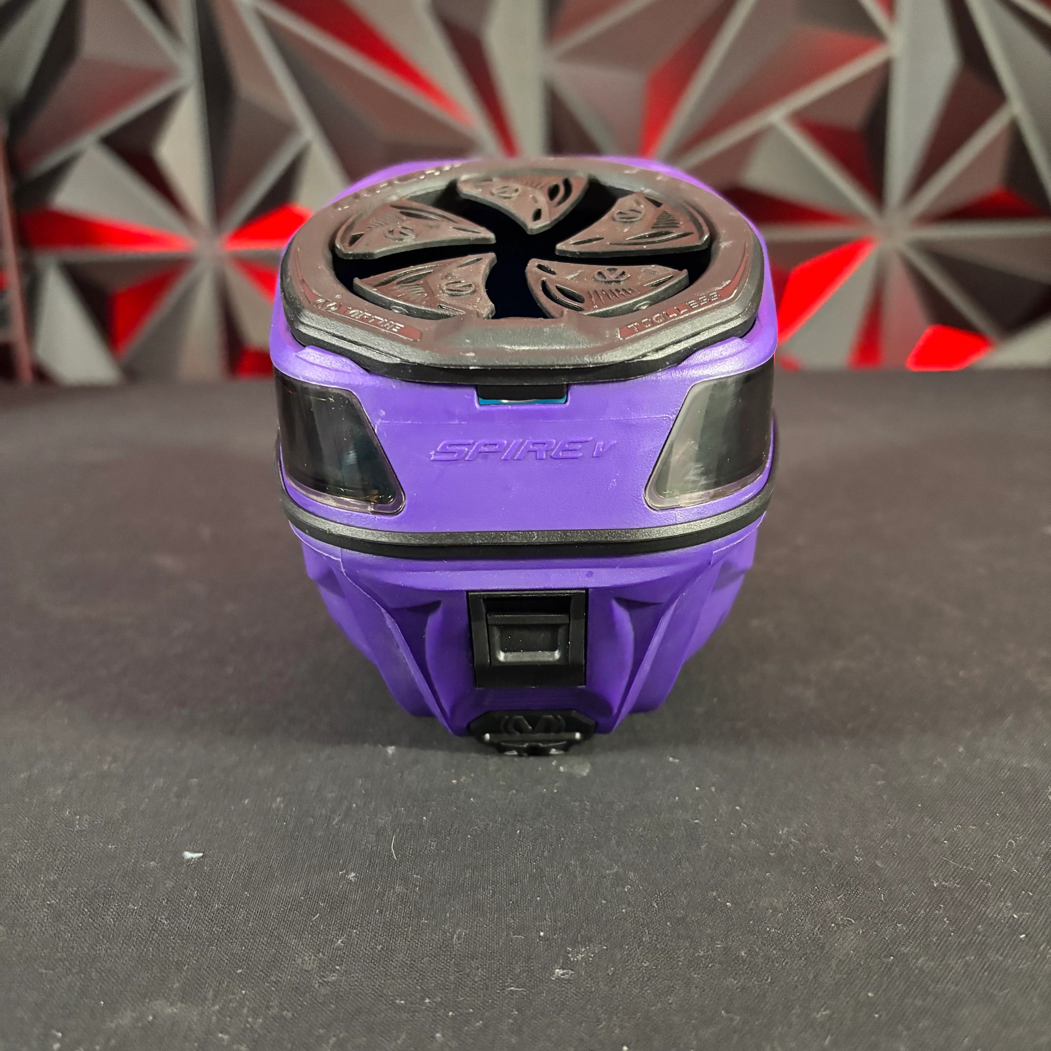 Used Virtue Spire 5 Paintball Loader - Purple/Black - Image 3