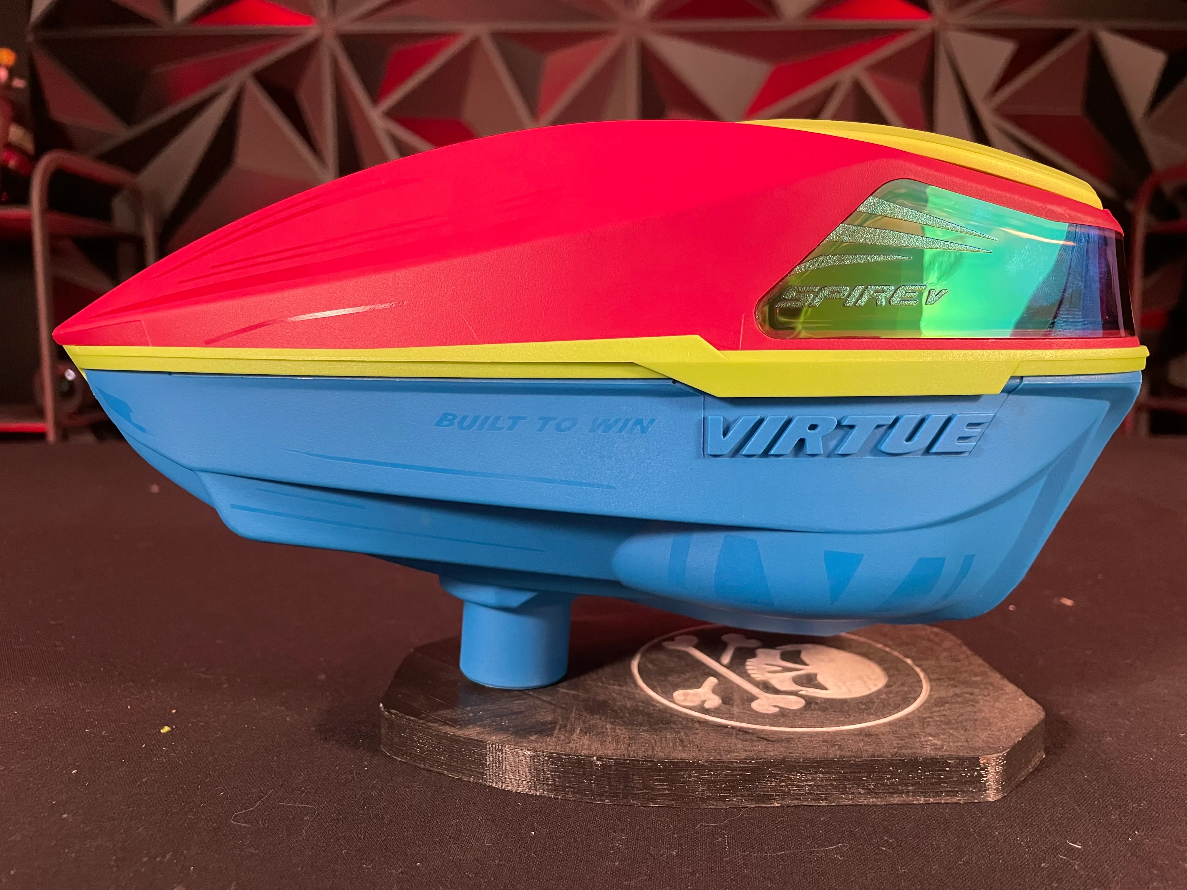 Used Virtue Spire 5 Paintball Loader - Red/Blue w/ Lime Accents - Image 2