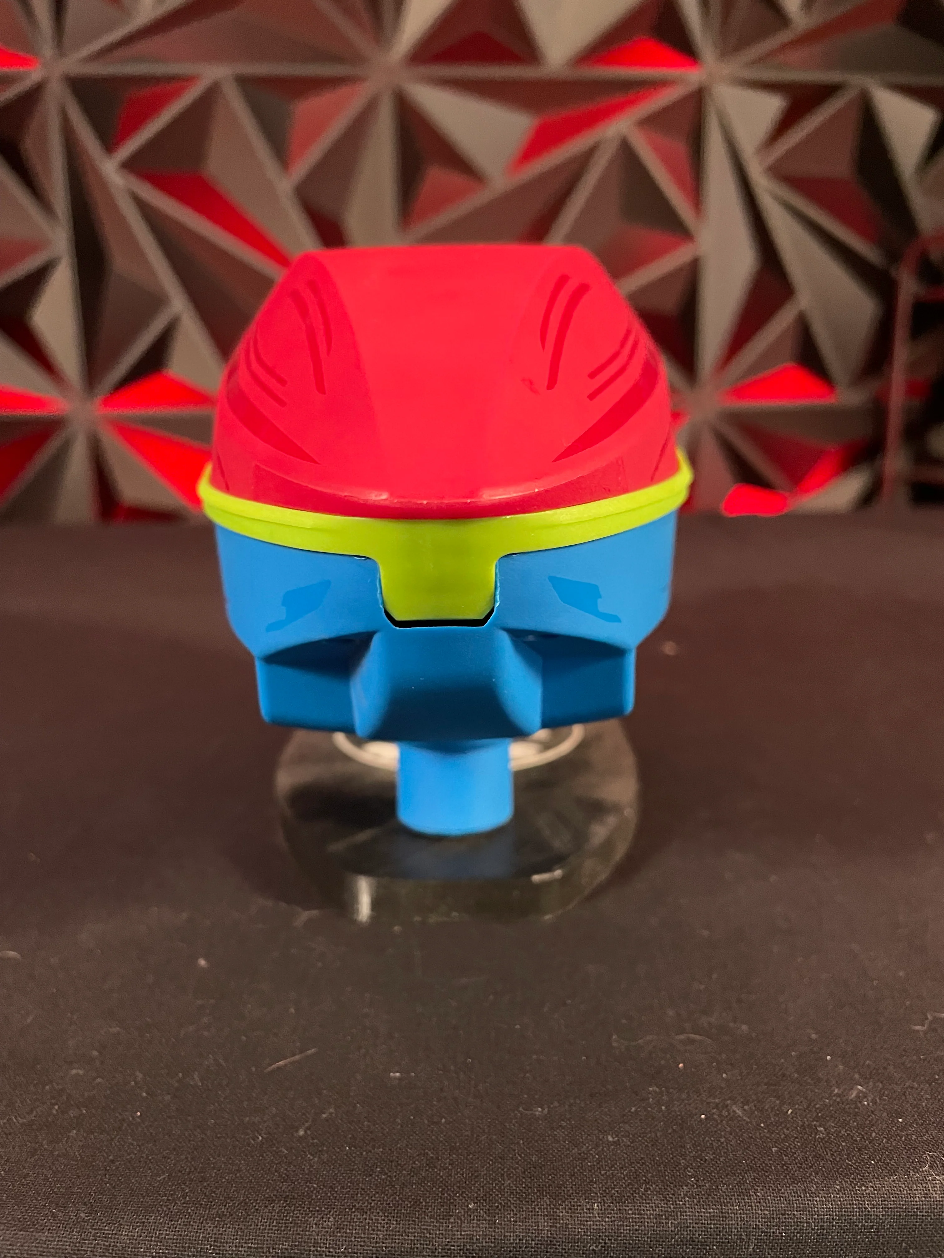 Used Virtue Spire 5 Paintball Loader - Red/Blue w/ Lime Accents - Image 3