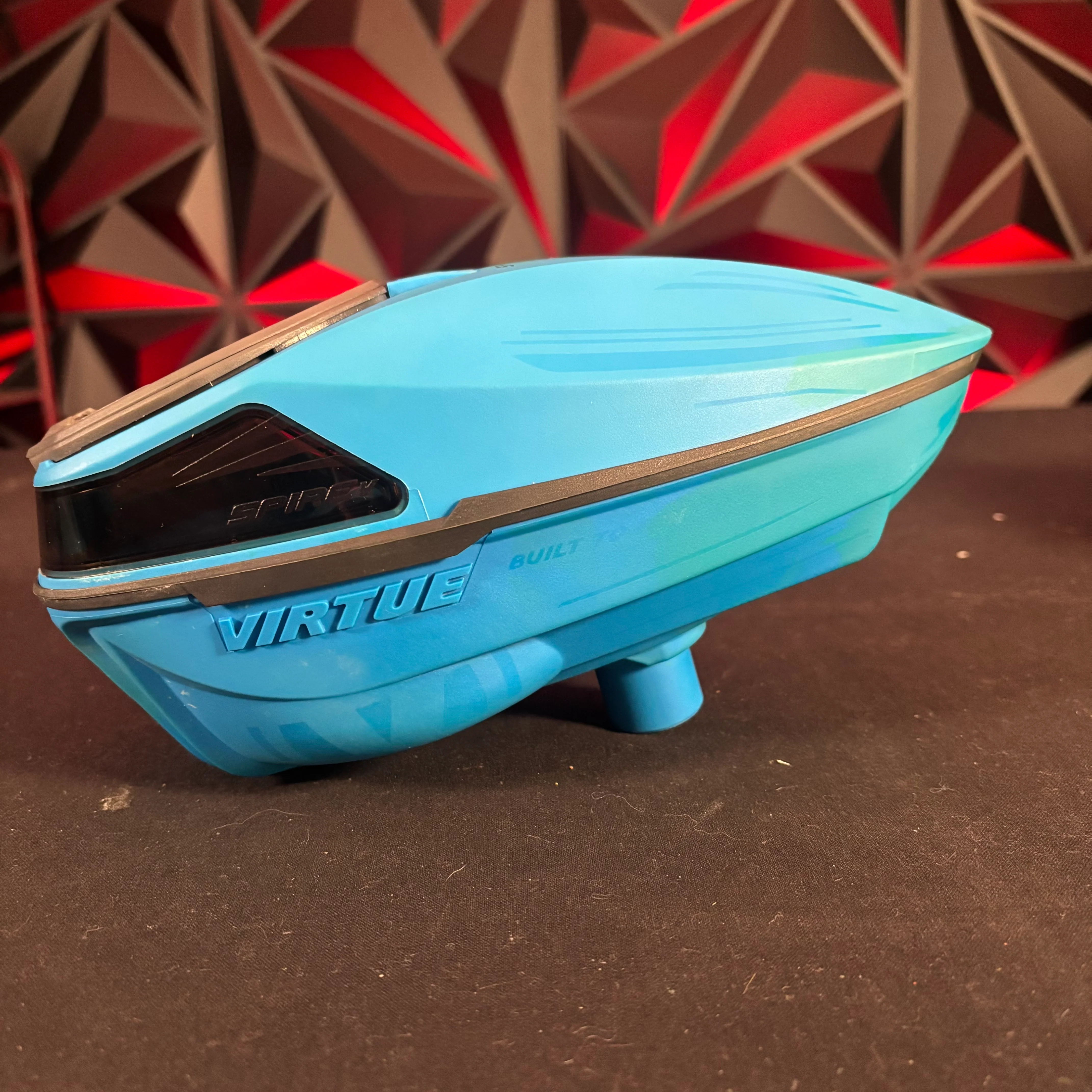 Used Virtue Spire 5 Paintball Loader - Blue Ice /w black accents - Image 2