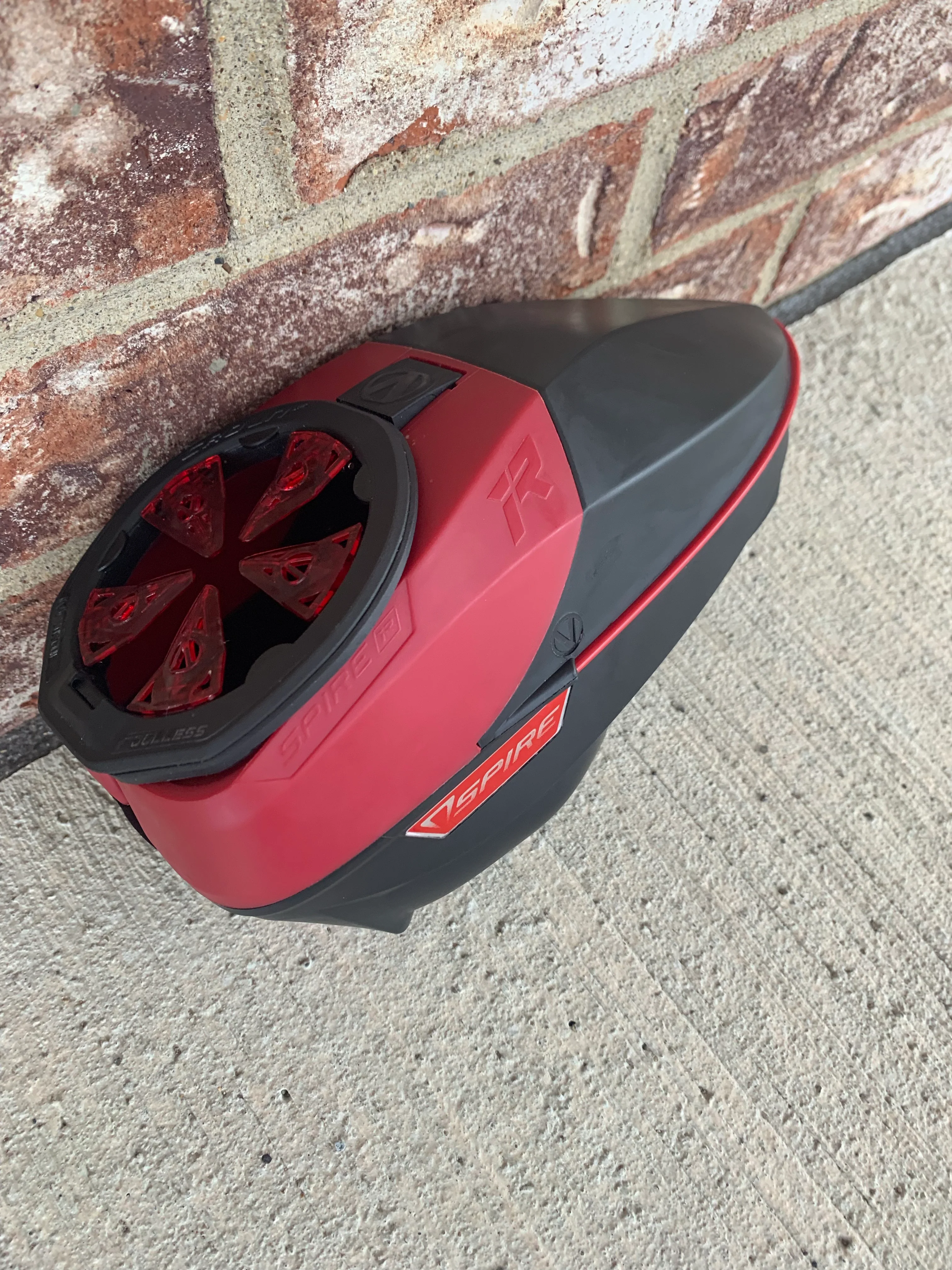 Used Virtue Spire Ir Paintball Loader- Black/Red - Image 2