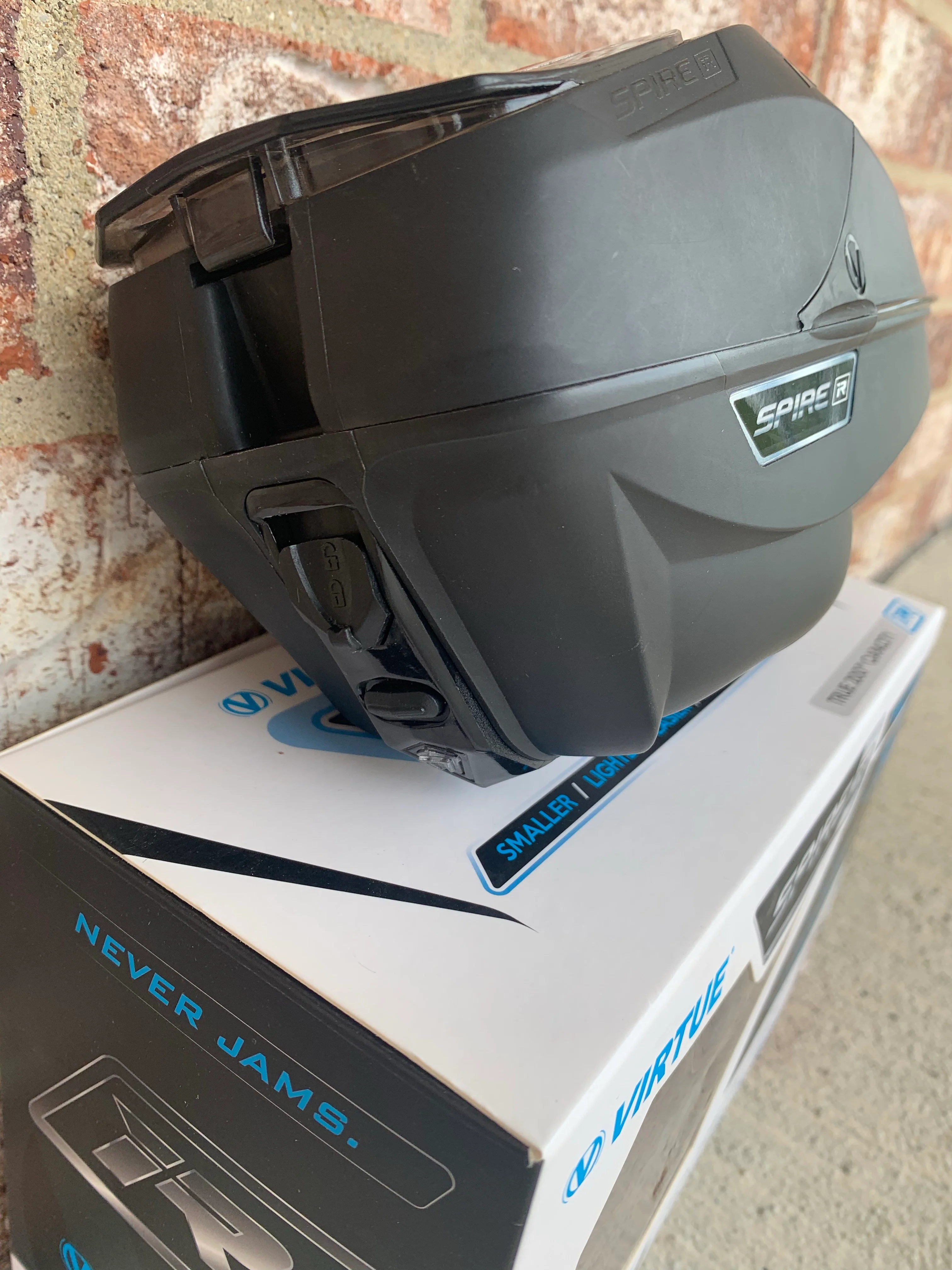 Used Virtue Spire Ir Paintball Loader- Black - Image 4