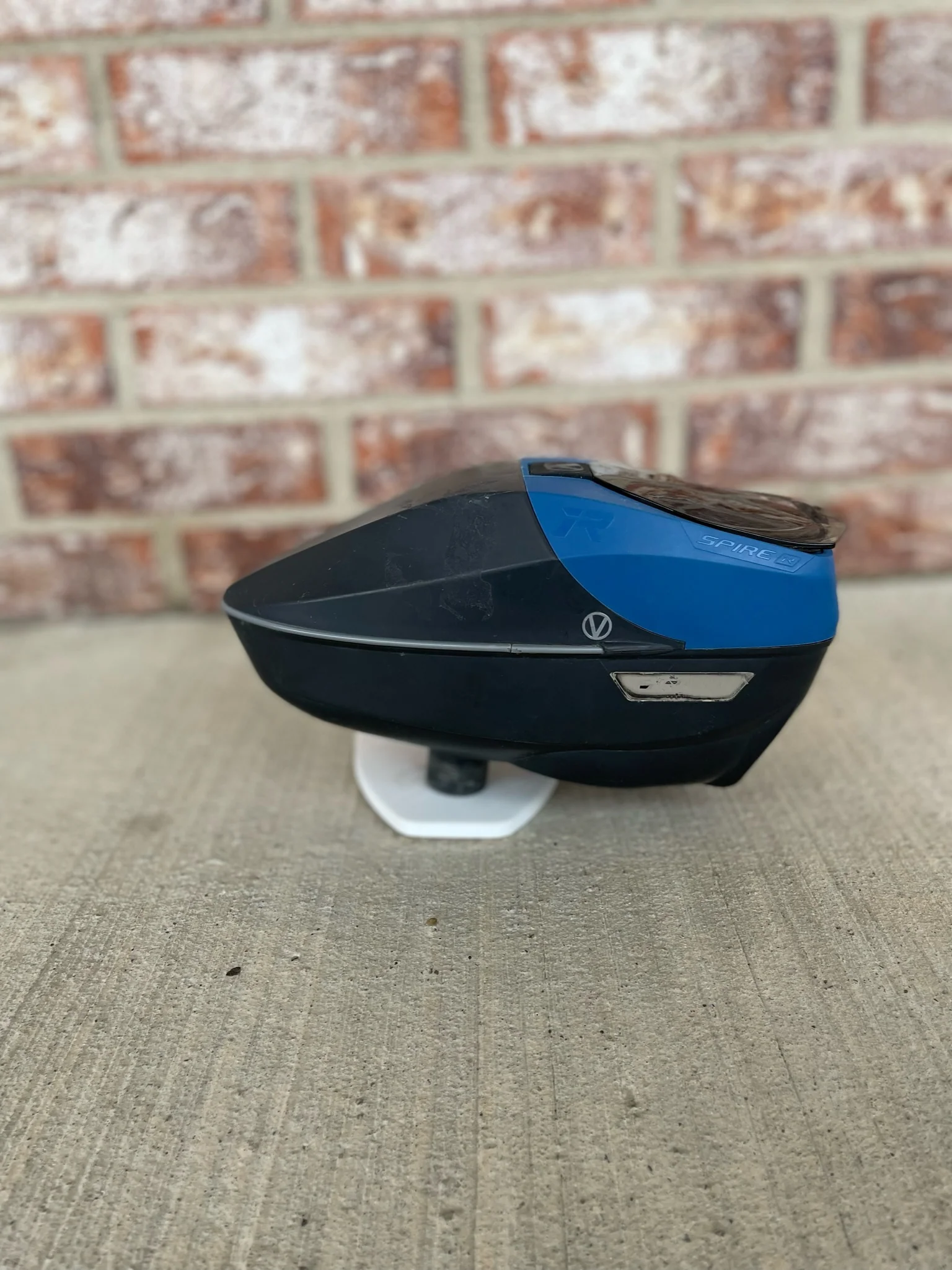 Used Virtue Spire IR Paintball Loader - Black/Blue - Image 2