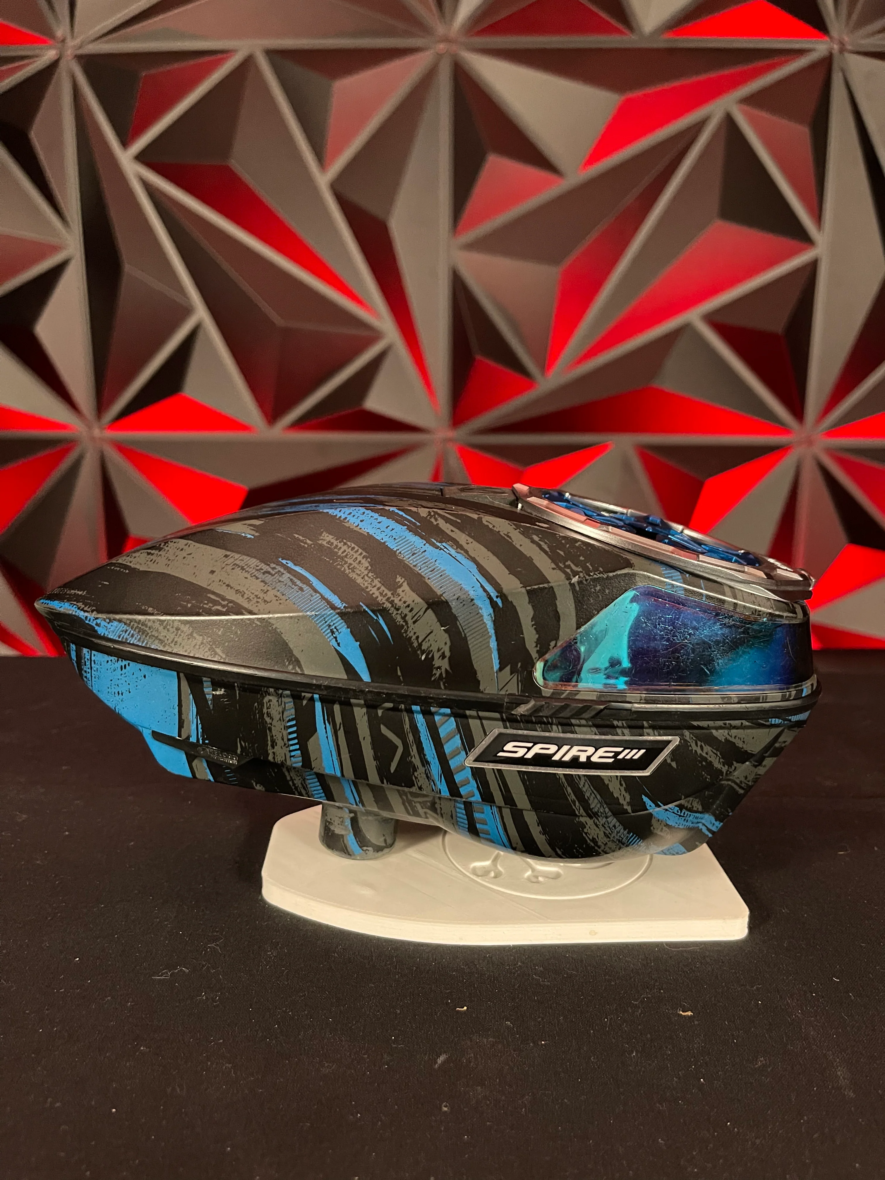Used Virtue Spire 3 Paintball Loader - Graphic Blue w/HK Army Evo Pro Speedfeed - Image 2
