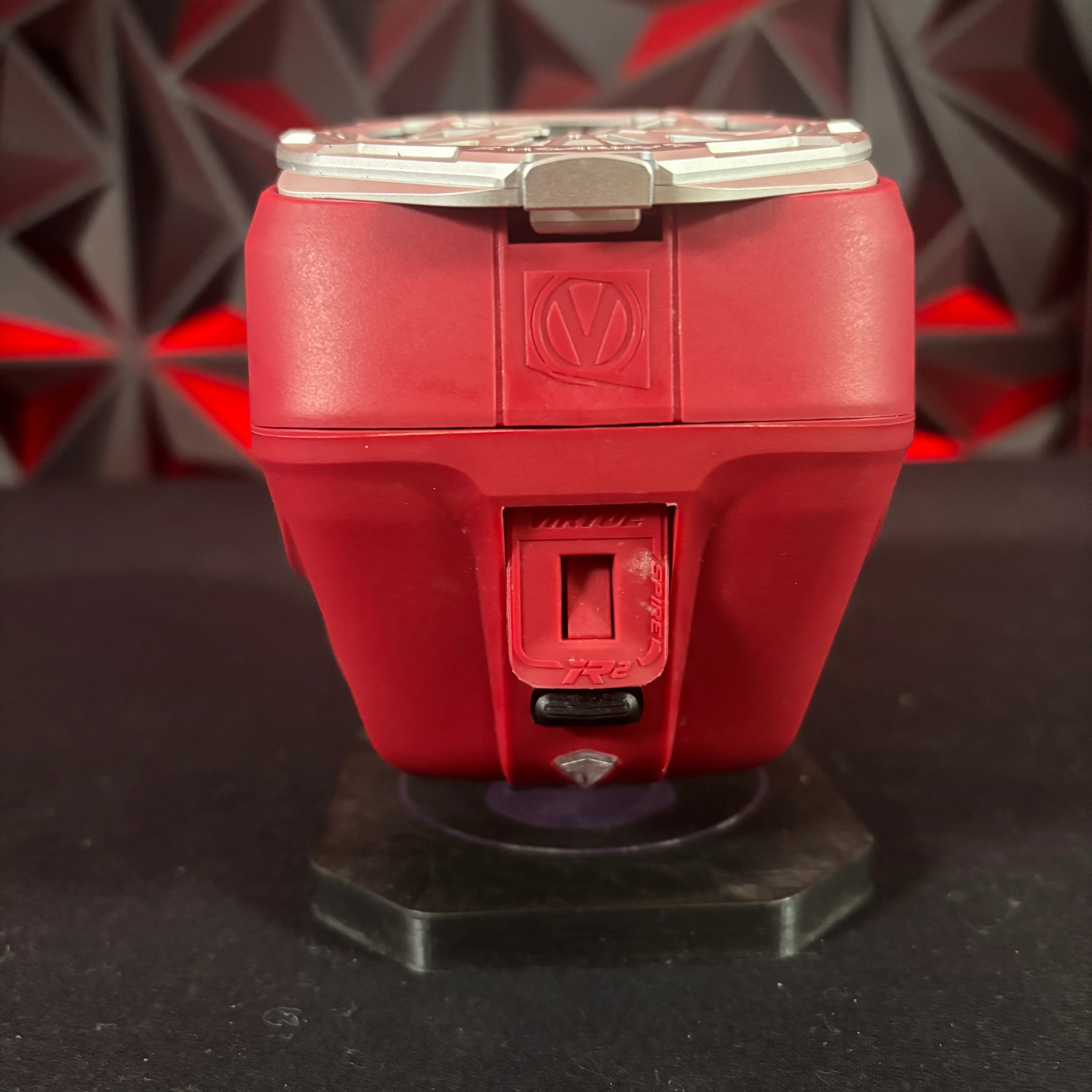 Used Virtue Spire IR2 Paintball Loader - Red w/ HK Army Evo Pro Speed Feed & Rain Lid - Image 4