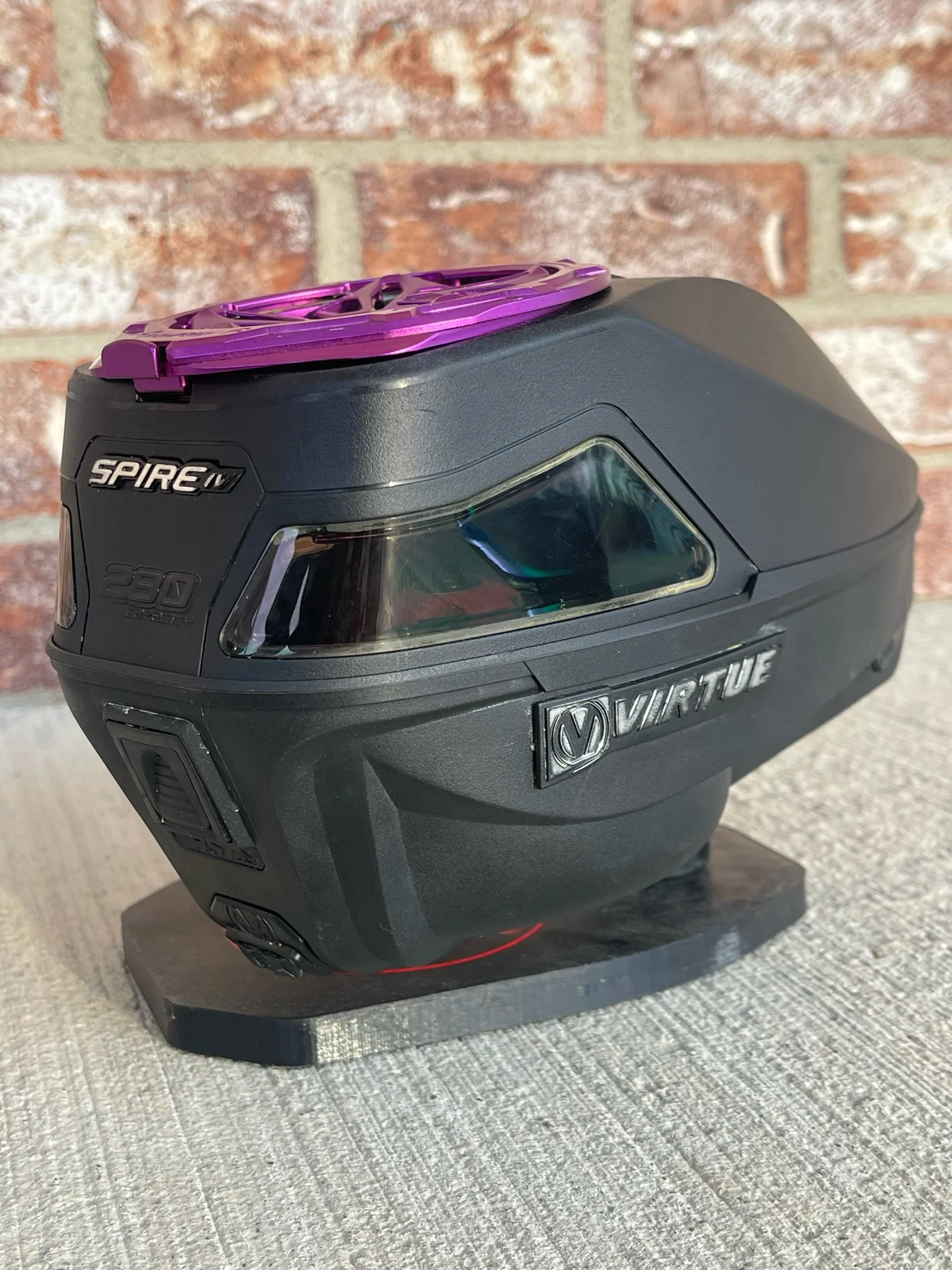 Used Virtue Spire IV 280 Paintball Loader - Black w/ Purple EVO Speed feed - Image 4