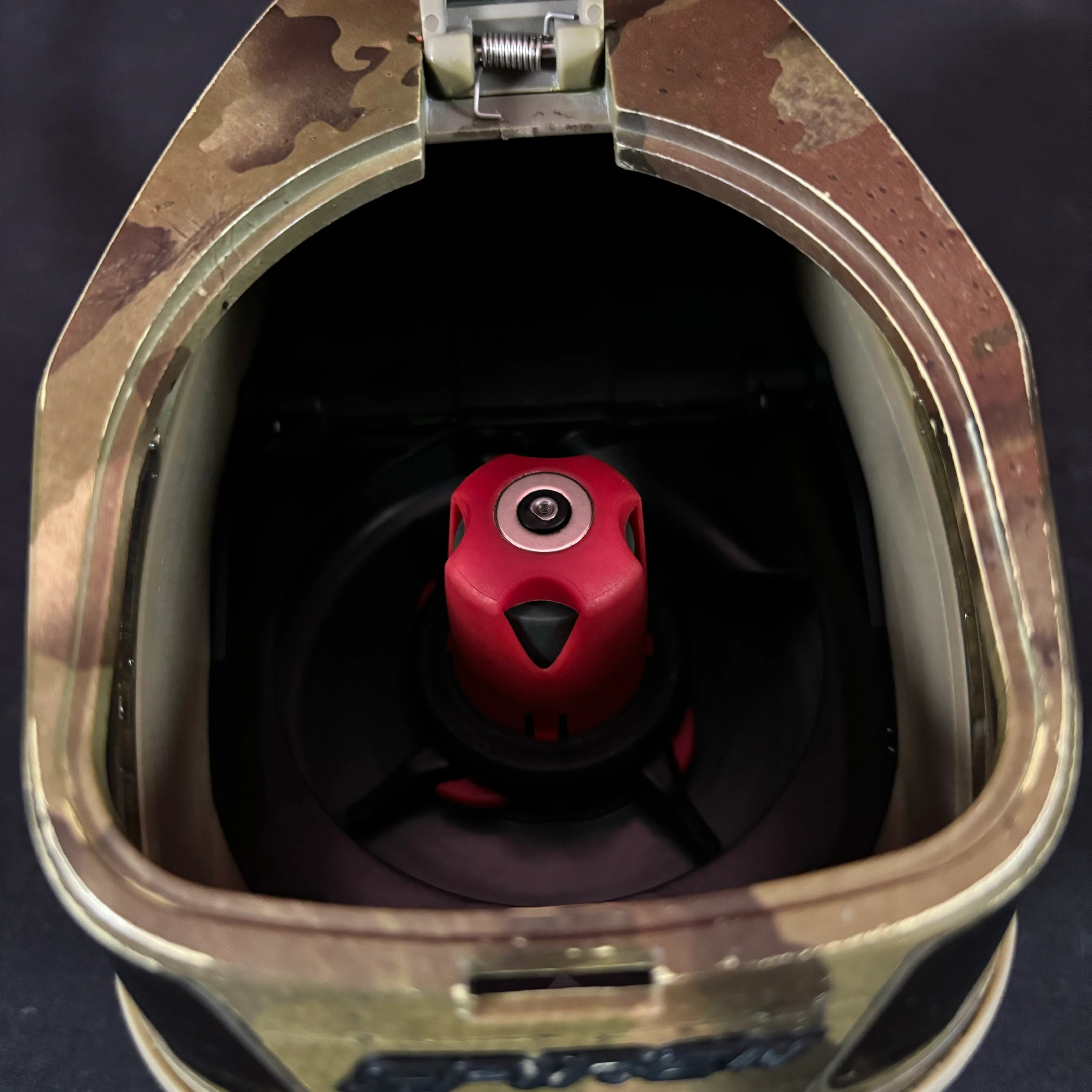 Used Virtue Spire IV Loader - Camo w/Rain Lid and Box - Image 4