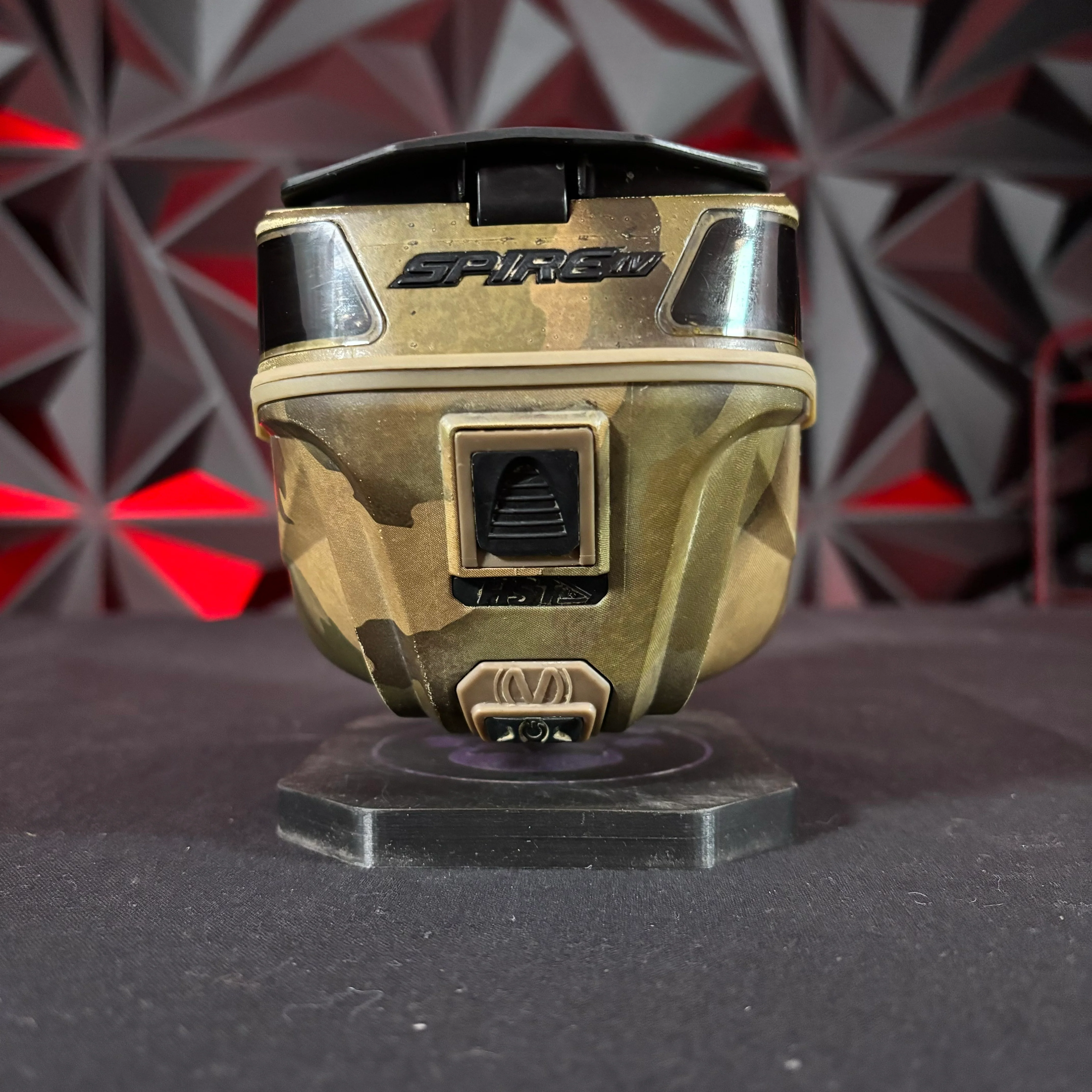 Used Virtue Spire IV Loader - Camo w/Rain Lid and Box - Image 5