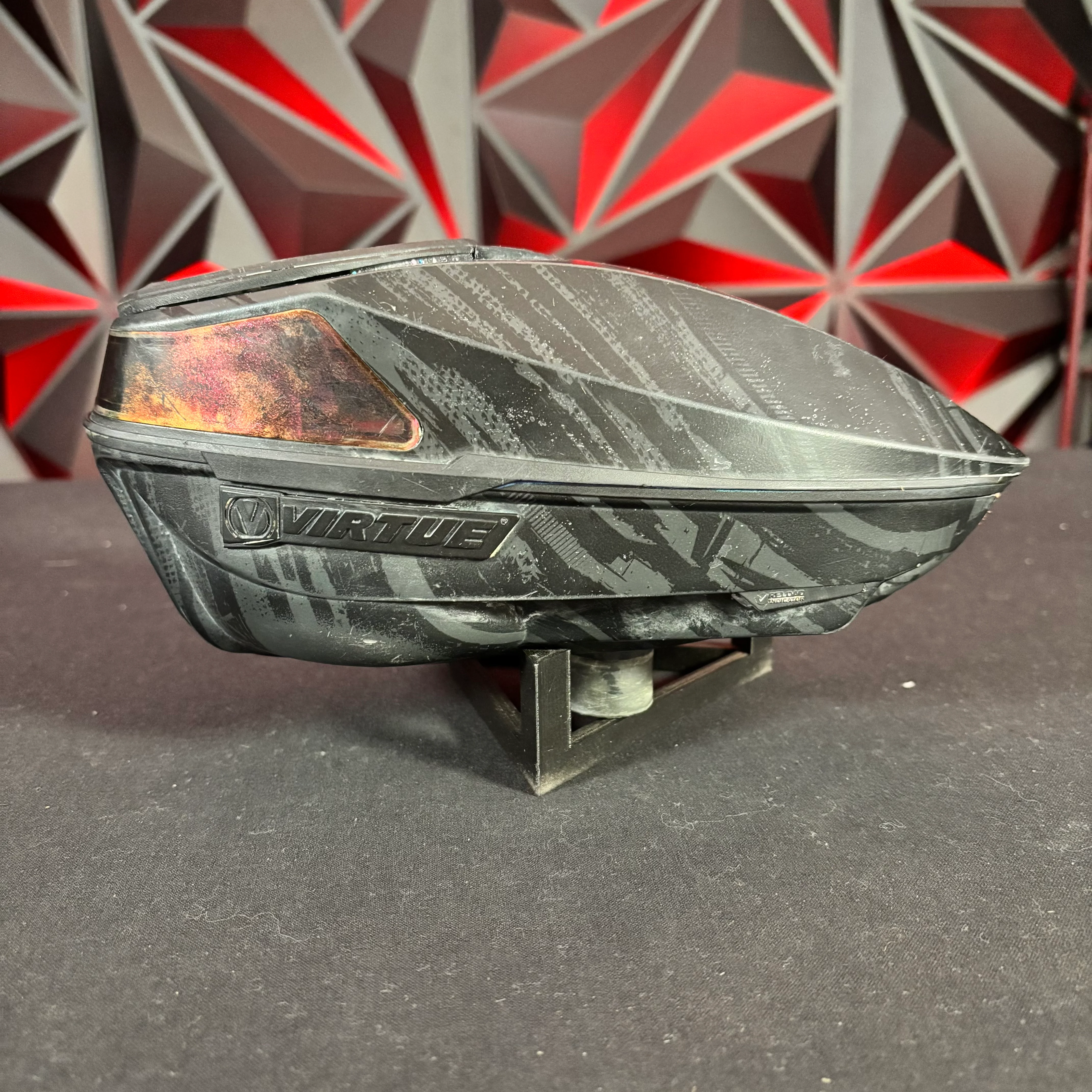 Used Virtue Spire IV Paintball Loader - Black w/ Crown Speed feed and Rainlid - Image 3