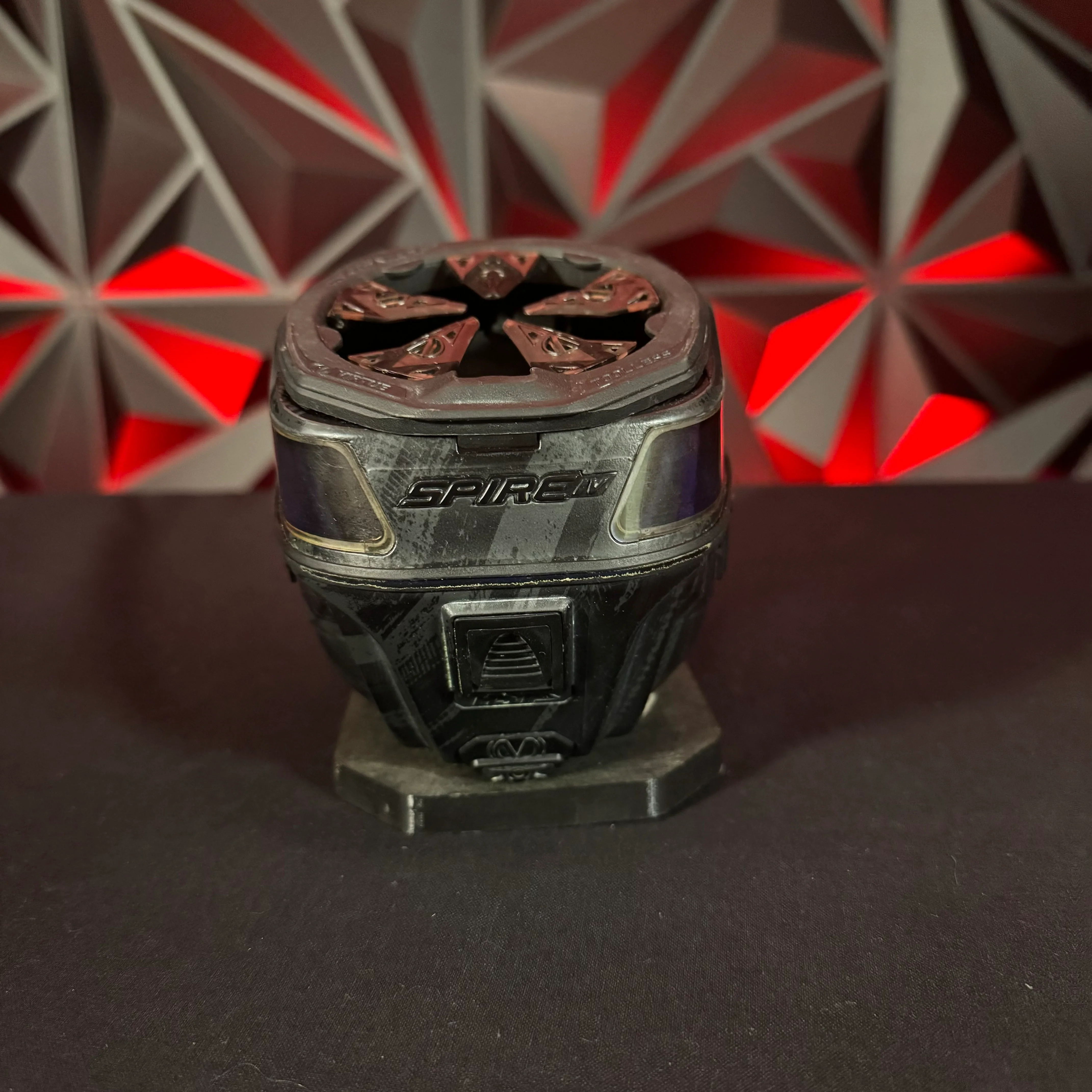 Used Virtue Spire IV Paintball Loader - Graphic Amethyst w/Speedfeed and Rainlid - Image 3
