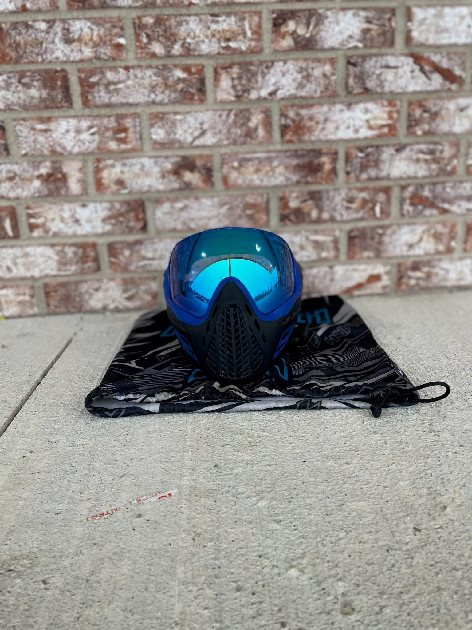 Used Virtue Vio Ascend Paintball Mask - Black/Blue w/ Soft Goggle Bag and Clear Lens - Image 2