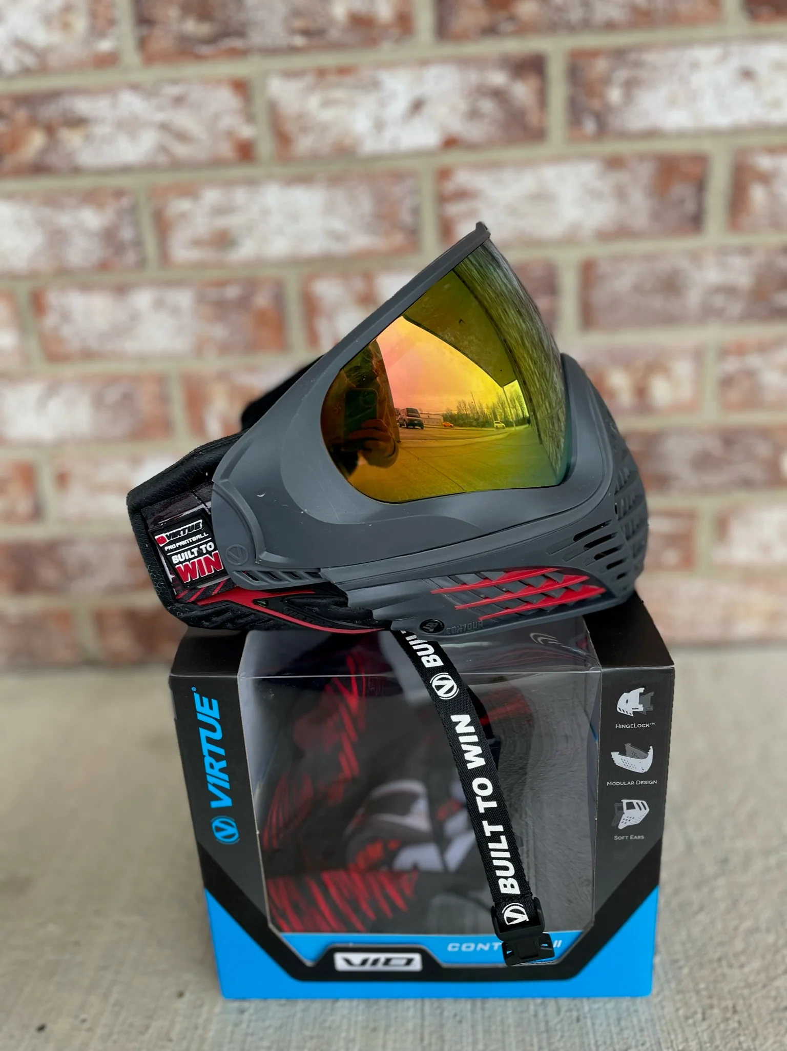Used Virtue Vio Contour 2 Paintball Mask - Fire w/ Soft Goggle Bag - Image 2