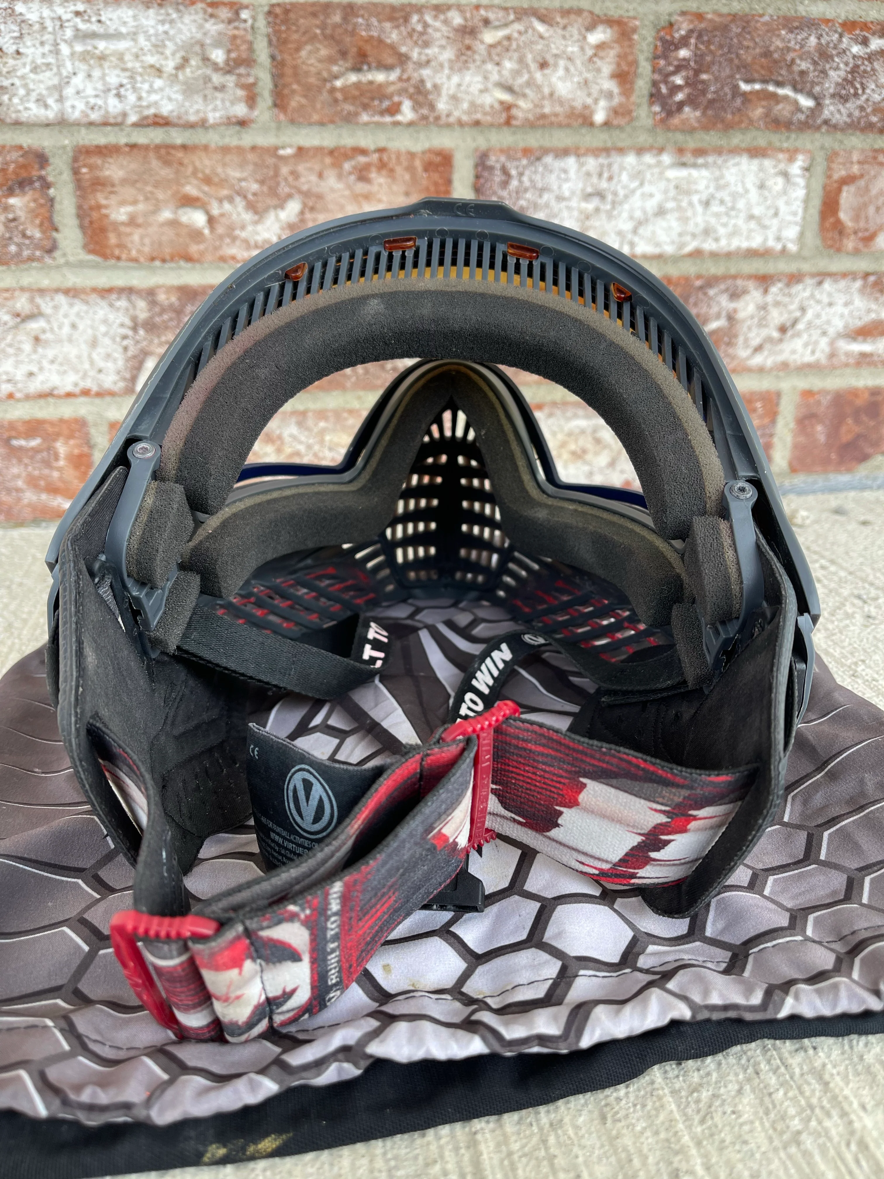 Used Virtue Vio Contour 2 Paintball Mask- Grey / Red - Image 4