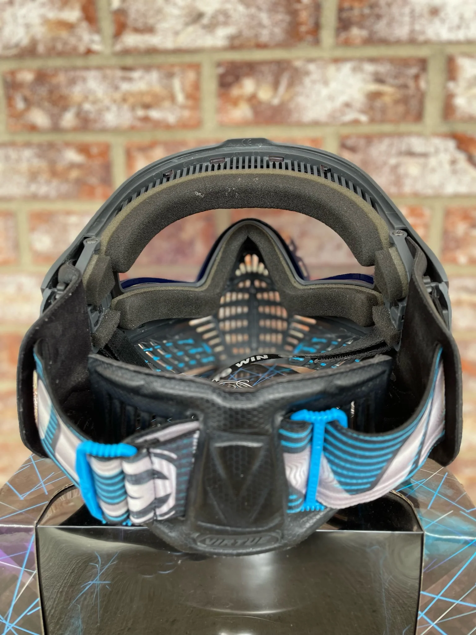 Used Virtue Vio Contour - Grey with Blue Accents - Image 5