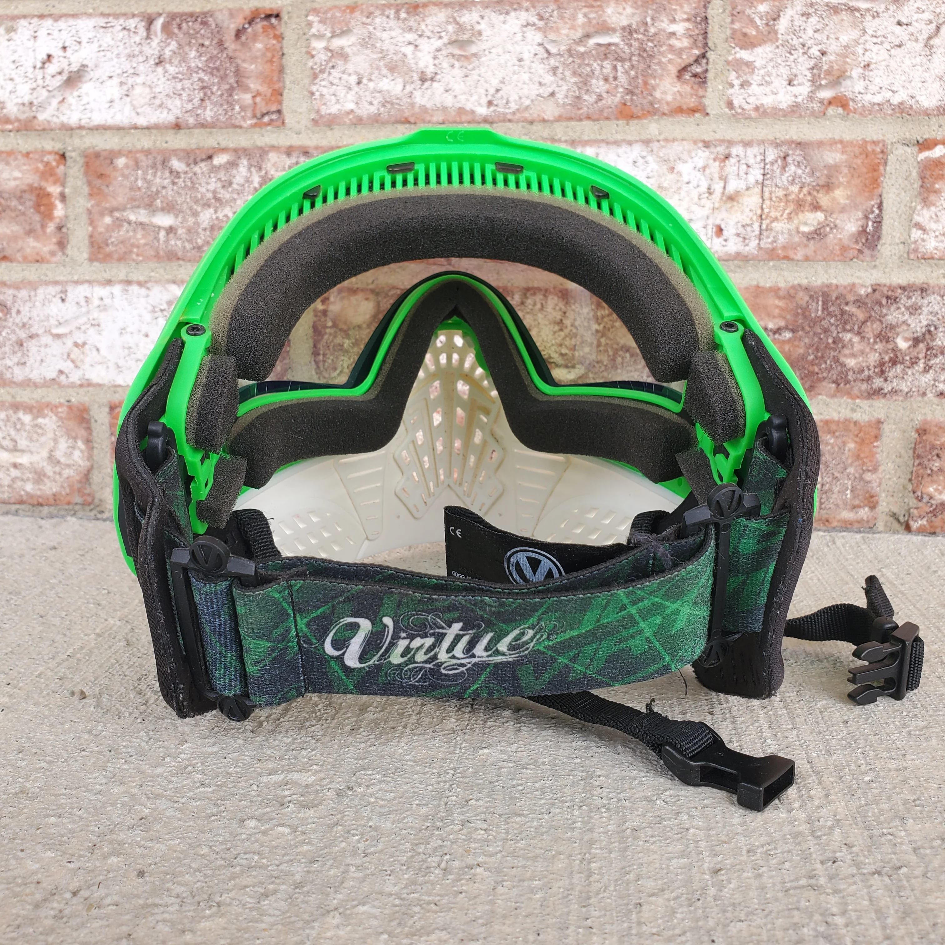 Used Vitue Vio Extend 2 Paintball Mask - Green / White - Image 3