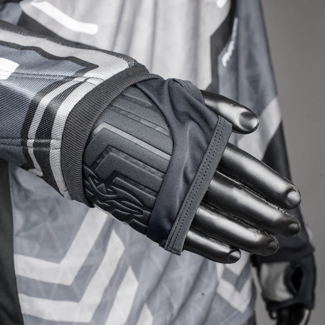 Valken Agility Paintball Jersey V17 - Gray/Black - Image 4